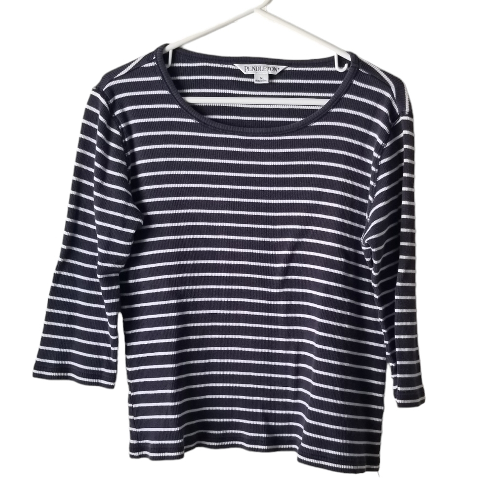 Pendleton Navy/White Striped 3/4 Sleeve Ribbed Shirt Size M